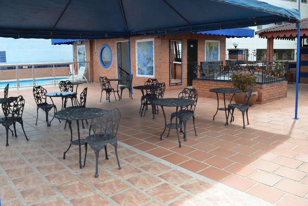 Ribera Del Rio Av 2Da Norte Cali Luaran gambar
